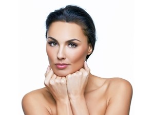 Frumuseţea dincolo de vârstă cu... RoC