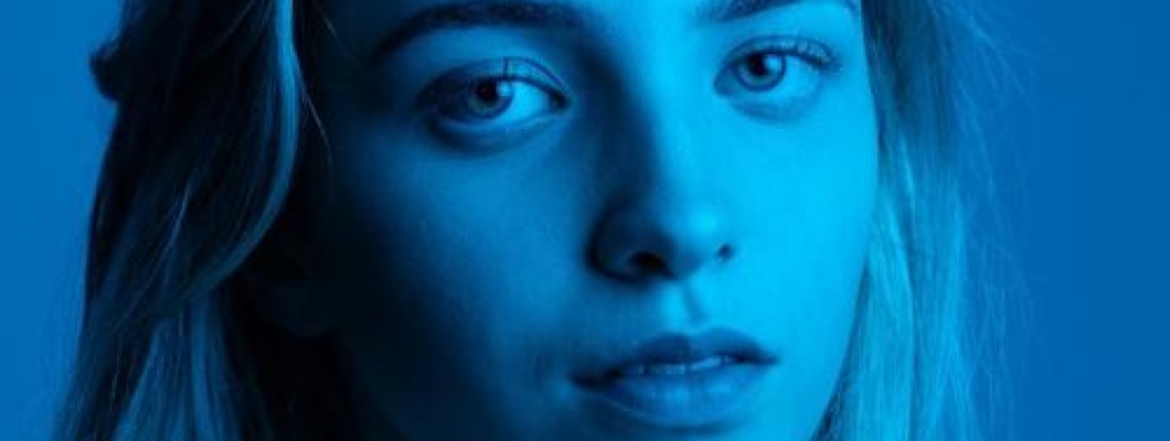 Efectele luminii albastre artificiale asupra pielii