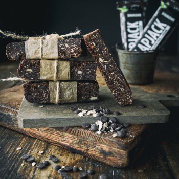 Baton Flapjack ciocolata bio, vegan, fara gluten (60 grame), Cerea Baton Flapjack ciocolata bio, vegan, fara gluten (60 grame), Cerea